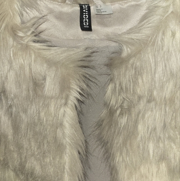 Divided Gray Teddy Jacket Plush Oversized Silhouette GOOD COND SM PRIICE DROP - Picture 3 of 9